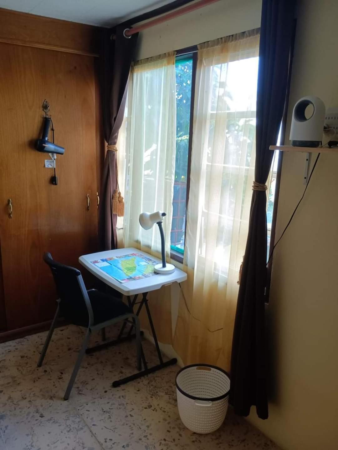 Aruba Backpackers Apartment Oranjestad Luaran gambar